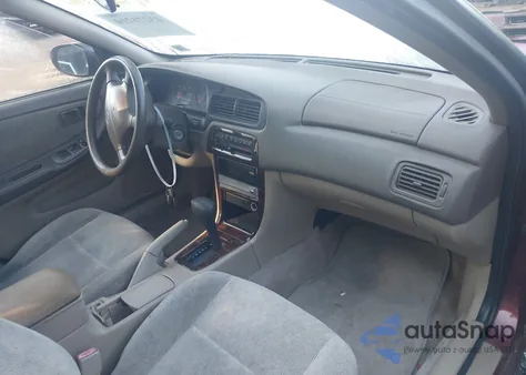 2001 Nissan Altima Gxe из США, поврежденный, VIN 1N4DL01D91C217921